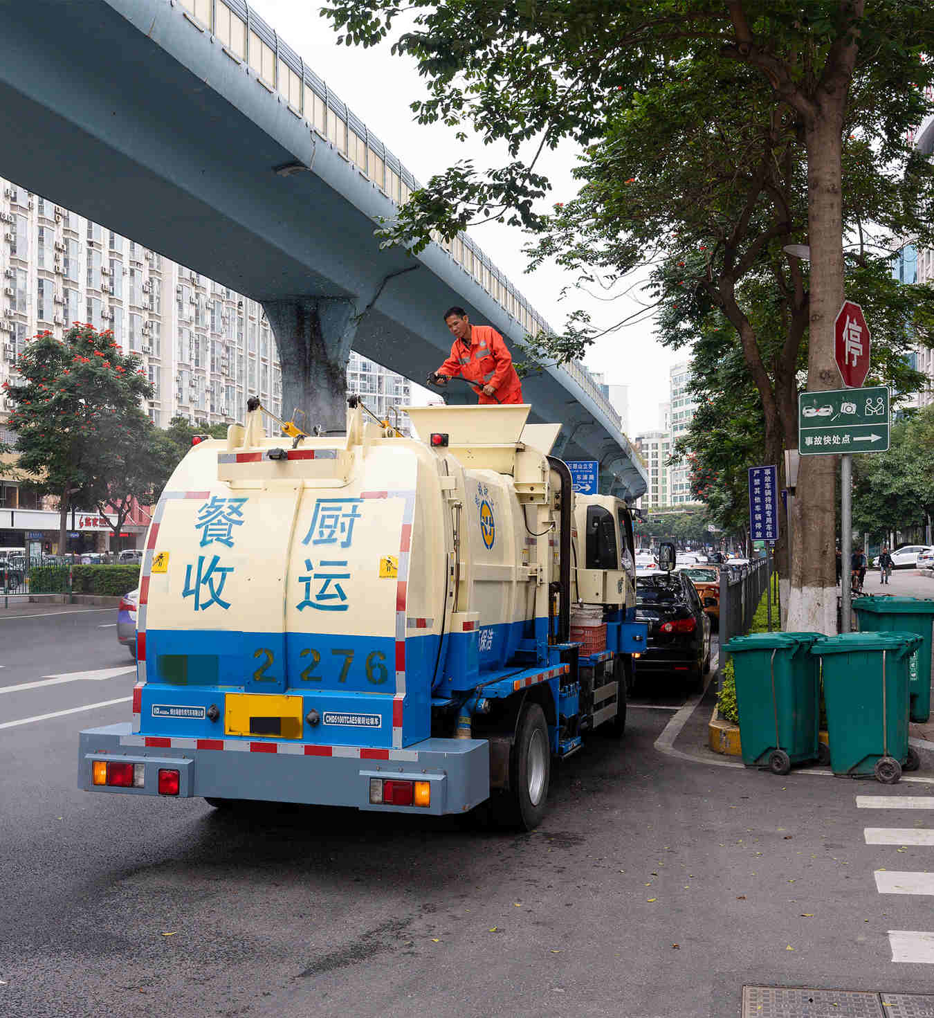 福厦路道路清扫垃圾清运